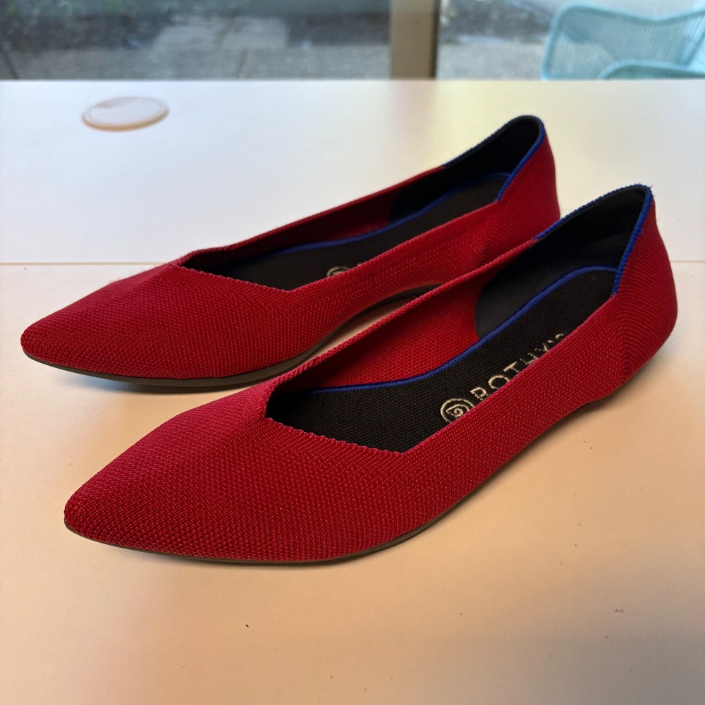 Rothy's The Point Women 11 Red Knit Pointed Toe Flat Washable Sustainable Shoe